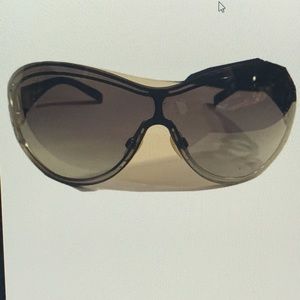 Authentic Chanel Sunglasses Clear/Black With Case